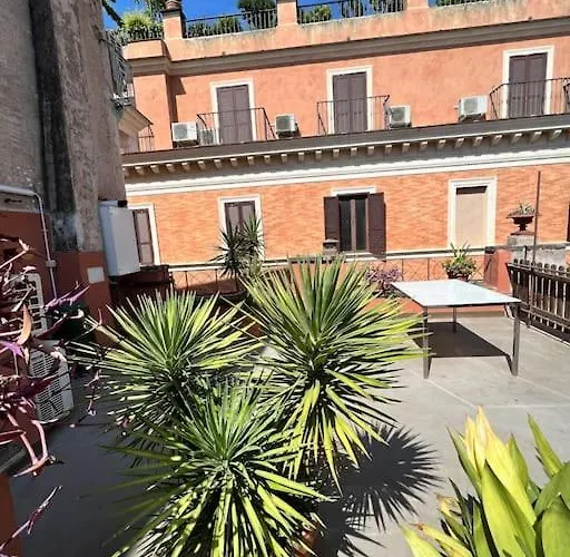 Campo De\' Fiori Rooftop Apartment